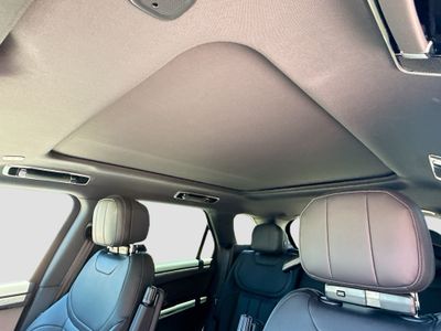 2026 Land Rover Range Rover Sport — photo 26 view