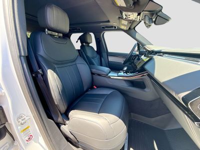 2026 Land Rover Range Rover Sport — photo 14 view