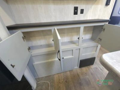 2022 Forest River RV Vibe — photo 37 view