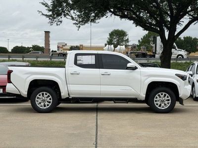 2026 Toyota Tacoma - Photo 3
