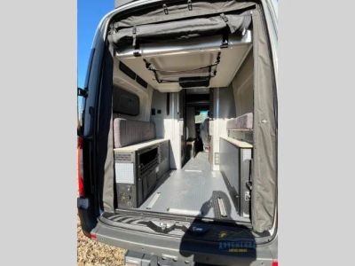 2026 Winnebago Revel - Photo 7