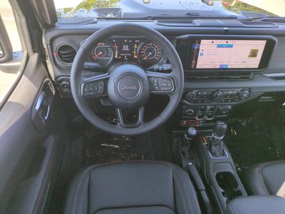 2026 Jeep Wrangler - Photo 16