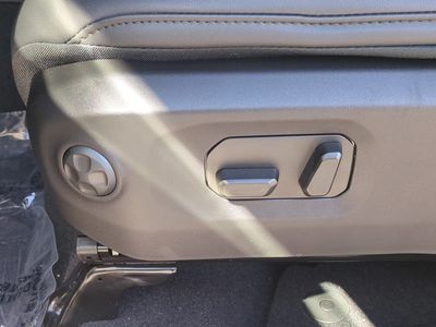 2026 Jeep Wrangler - Photo 20