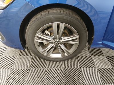 2024 Volkswagen Jetta — photo 10 view
