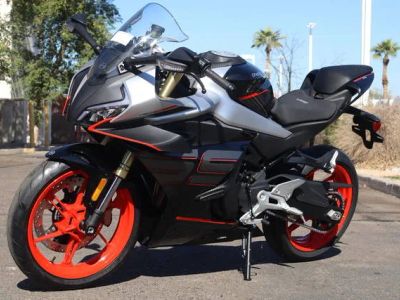 2026 CFMOTO 450SS — front three-quarter view