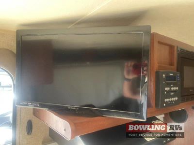 2015 Rockwood Roo 233S — photo 11 view