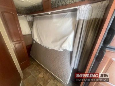 2015 Rockwood Roo 233S — photo 15 view