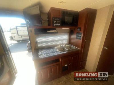 2015 Rockwood Roo 233S — photo 10 view