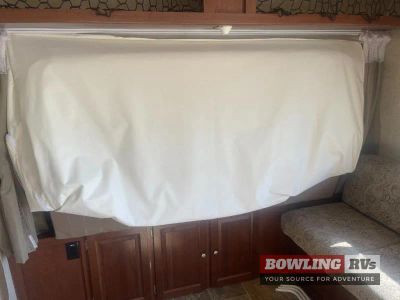 2015 Rockwood Roo 233S — photo 9 view