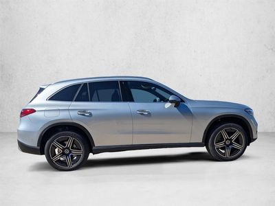 2026 Mercedes-Benz GLC 300 - Photo 4