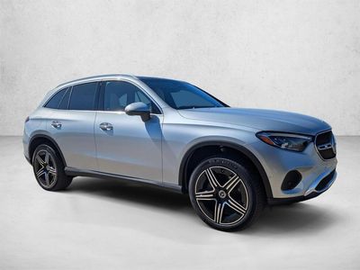 2026 Mercedes-Benz GLC 300 - Photo 2