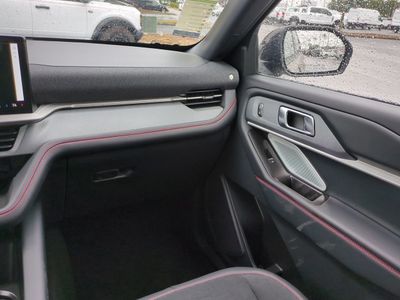2026 Ford Explorer — photo 19 view