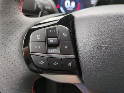 2026 Ford Explorer — photo 28 view