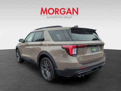 2026 Ford Explorer — photo 7 view