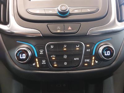 2024 Chevrolet Equinox — photo 17 view