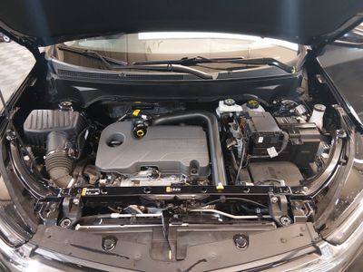 2024 Chevrolet Equinox — photo 9 view