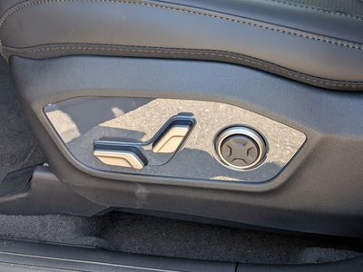 2027 Kia Telluride - Photo 24