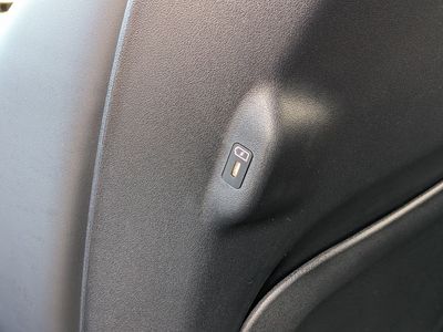 2027 Kia Telluride - Photo 18