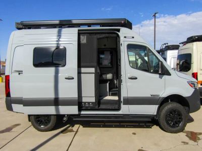 2026 Winnebago REVEL - Photo 16