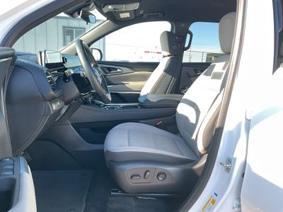 2025 Chevrolet Traverse - Photo 9