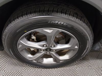 2025 Ford Escape — photo 10 view