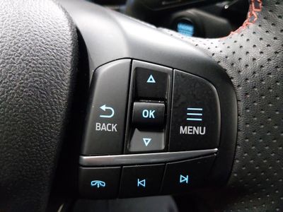2025 Ford Escape — photo 19 view