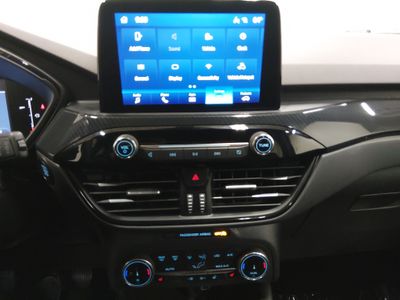 2025 Ford Escape — photo 13 view