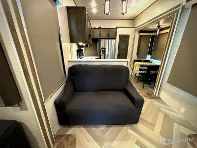 2021 Forest River Salem Grand Villa — photo 12 view