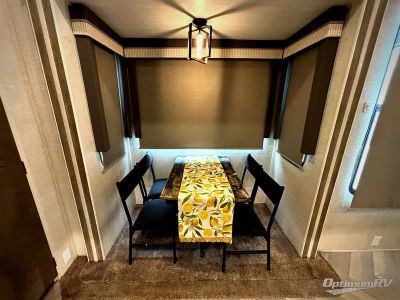2021 Forest River Salem Grand Villa — photo 10 view