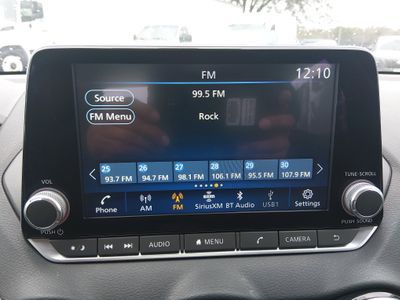 2024 Nissan Sentra — photo 18 view