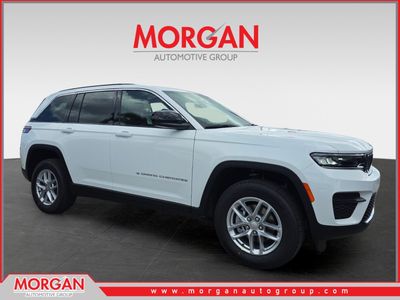 2026 Jeep Grand Cherokee Laredo in White/off-white — front three-quarter view