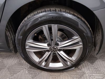 2024 Volkswagen Jetta — photo 10 view