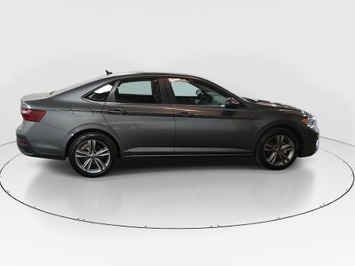 2024 Volkswagen Jetta — photo 8 view