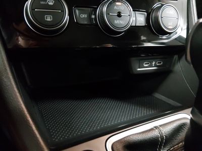 2024 Volkswagen Jetta — photo 18 view