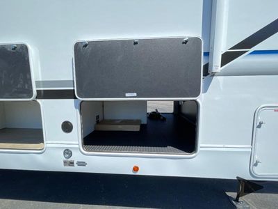 2026 Forest River RV Cherokee Arctic Wolf - Photo 10