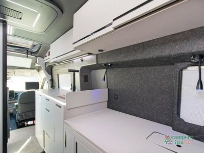 2026 Grand Design Lineage Series VT — photo 11 view