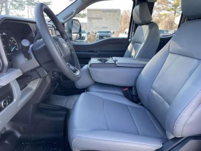 2026 Ford F-350SD — photo 17 view