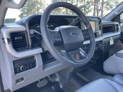 2026 Ford F-350SD — photo 16 view