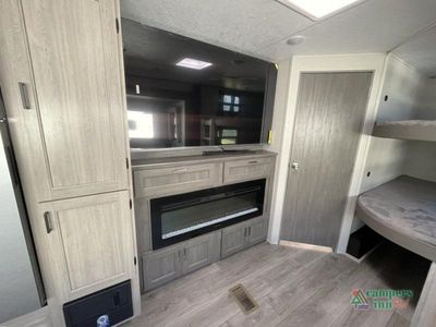 2026 Coachmen RV Catalina Legacy — photo 34 view