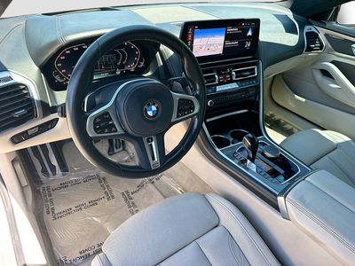 2023 BMW 8 Series — photo 9 view