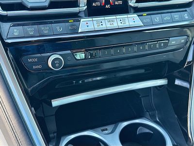 2023 BMW 8 Series — photo 14 view