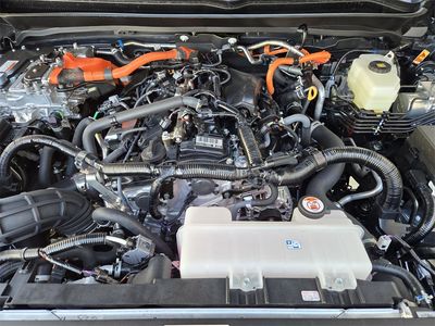 2026 Toyota Tacoma i-FORCE MAX - Photo 20