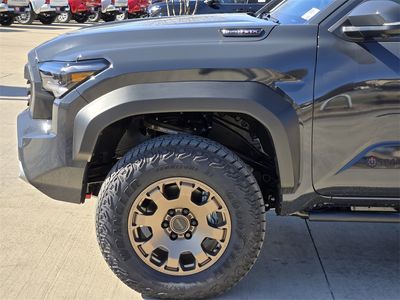 2026 Toyota Tacoma i-FORCE MAX - Photo 6