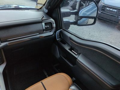2023 Ford F-150 — photo 17 view