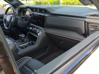 2024 GMC Sierra 1500 - Photo 12