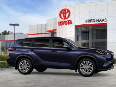 2026 Toyota Highlander Hybrid — photo 15 view