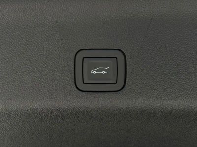 2026 Chevrolet Tahoe - Photo 18