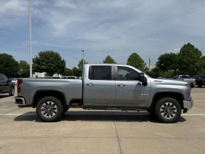 2024 Chevrolet Silverado 2500 HD - Photo 3