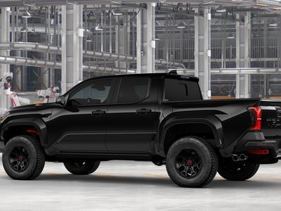 2026 Toyota Tacoma i-FORCE MAX - Photo 7