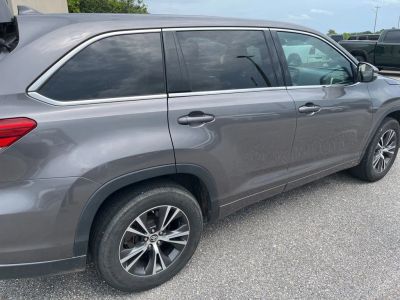 2018 Toyota Highlander — rear three-quarter view